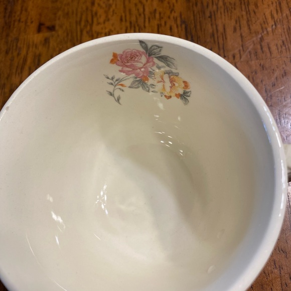 Taylor Smith cup and saucer. Vintage floral pattern - Picture 7 of 9
